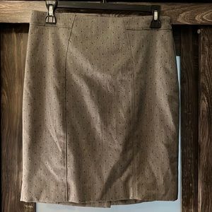 Banana Republic Grey Pencil Skirt with Black Dots - 0 - Excellent Condition